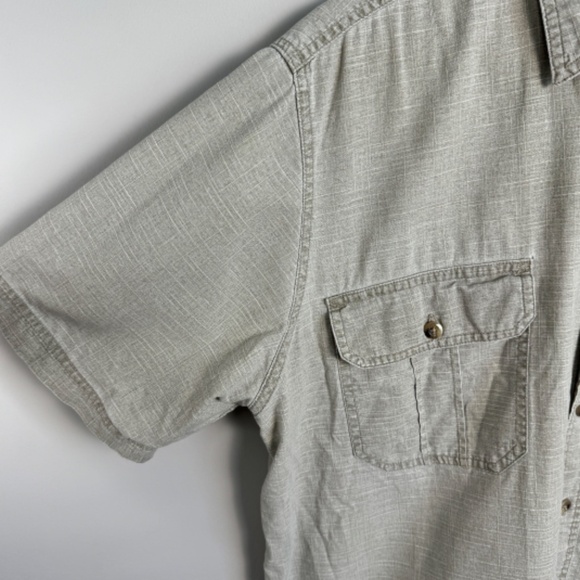 Croft & Barrow Men's Beige Short Sleeve Button Up Casual Dress Shirt Size Large - Picture 2 of 12